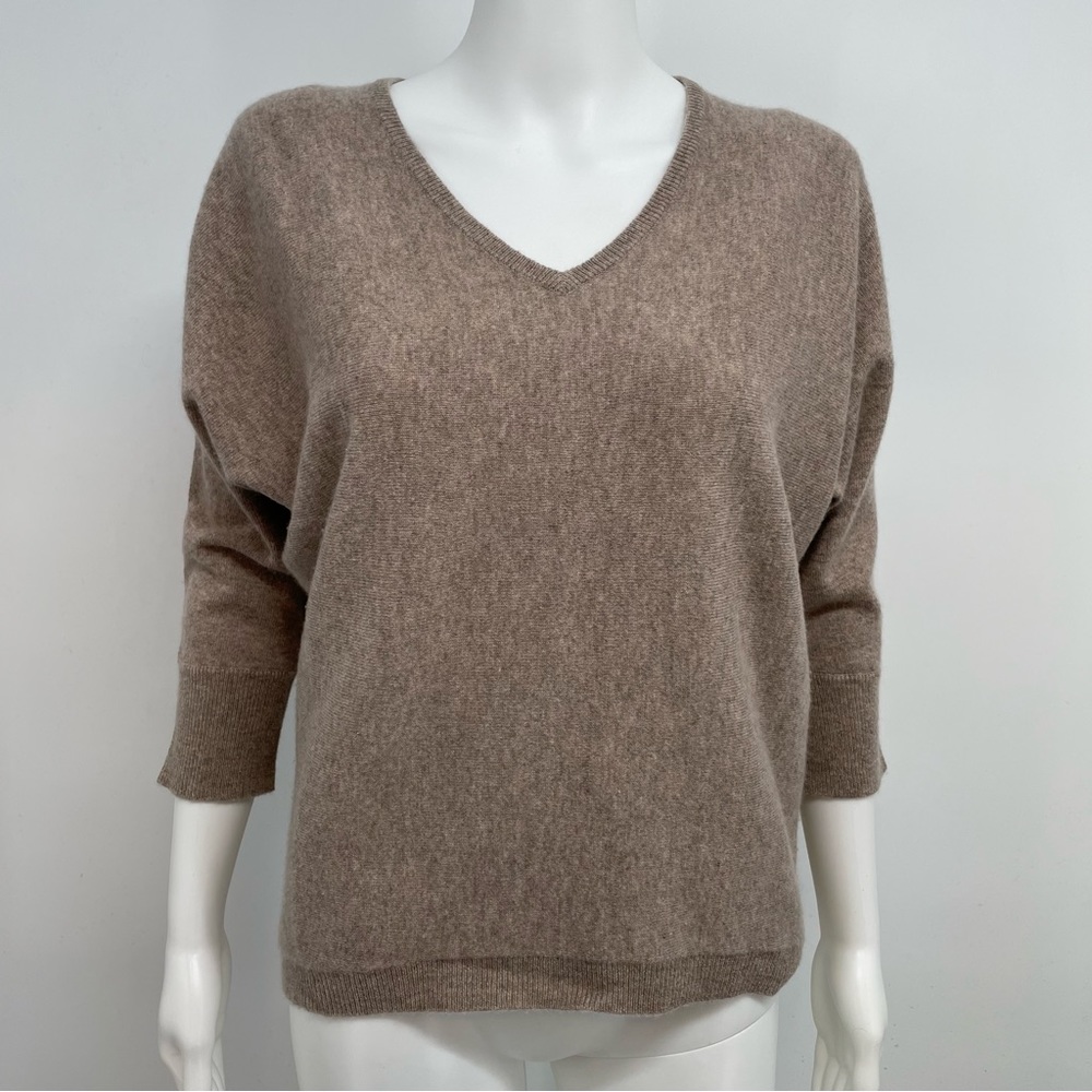 Repeat Womens Cashmere Easy Knit Sweater Size US XS EU 36 V Neck Back Buttons
